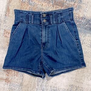 Express size 4 super high rise shorts